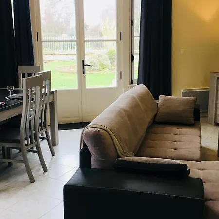 Renove En Rez-de-jardin, Proche Centre, 2 Pieces, 4 Pers., Equipements Modernes, - Fr-1-487-309 Апартаменты Кабур