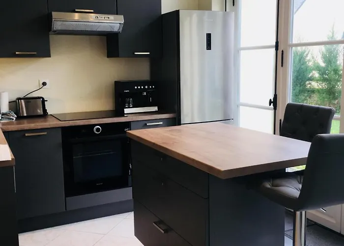 Rénové En Rez-de-jardin, Proche Centre, 2 Pièces, 4 Pers., équipements Modernes, - Fr-1-487-309 Appartamento